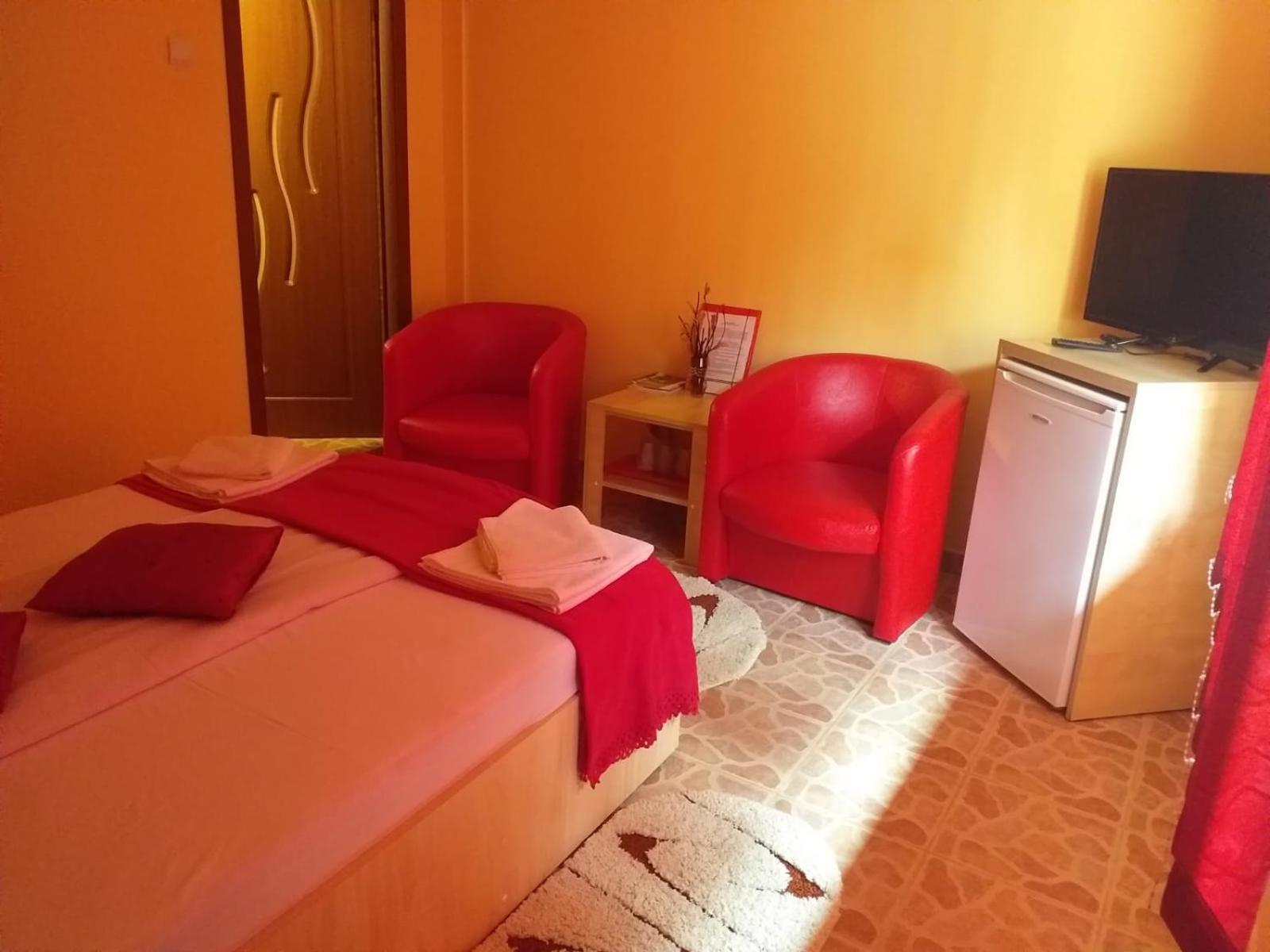 Pensiunea Belladonna Băile Herculane Exteriör bild
